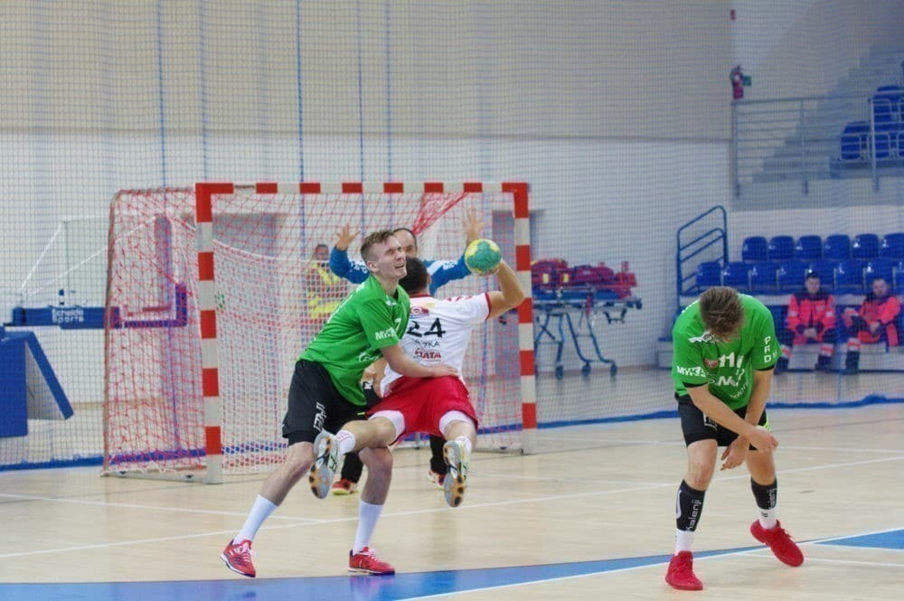 Zła seria akademik&oacute;w się nie kończy. MKS Kalisz wywi&oacute;zł dwa punkty z Białej