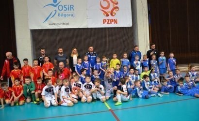 Żacy zakończyli cykl halowych turniej&oacute;w w Biłgoraju