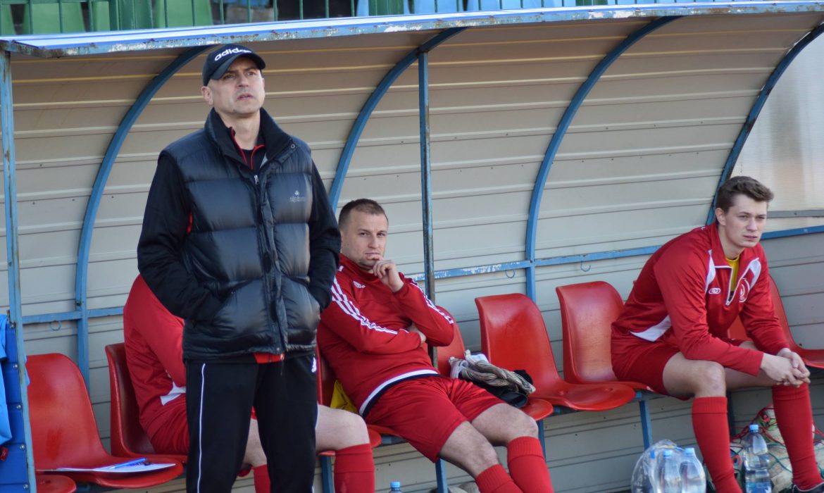 Orlęta Łuk&oacute;w wygrały spotkanie po dw&oacute;ch r&oacute;żnych połowach