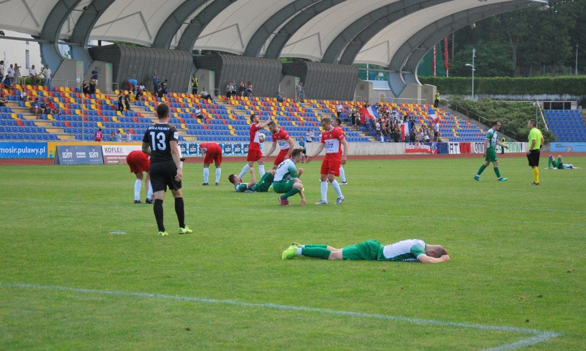 Niezrozumiała decyzja Polskiego Związku Piłki Nożnej. Podlasie oficjalnie w IV lidze