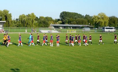 Kontrowersyjny remis w meczu Kryształu z Powiślakiem