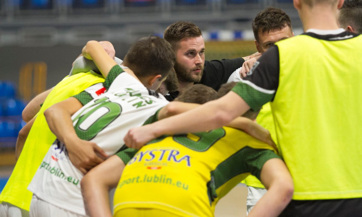 Strzelecki popis i efektowna wygrana Dzik&oacute;w