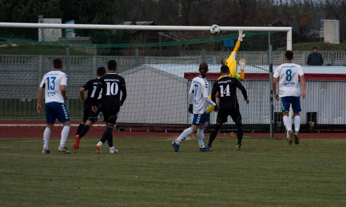 Szczęście w nieszczęściu Kryształu w meczu z Ładą