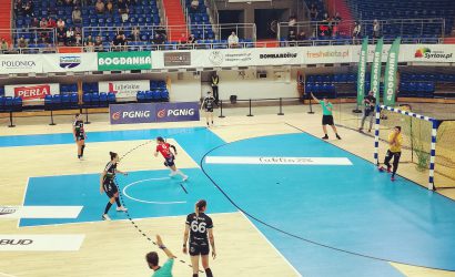 Perełki nie bez kłopot&oacute;w pokonały Piotrcovię