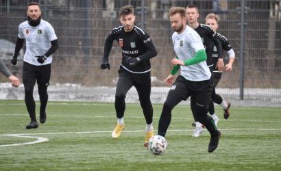 Sparing: Testowanie w Stali w parze z wygraną