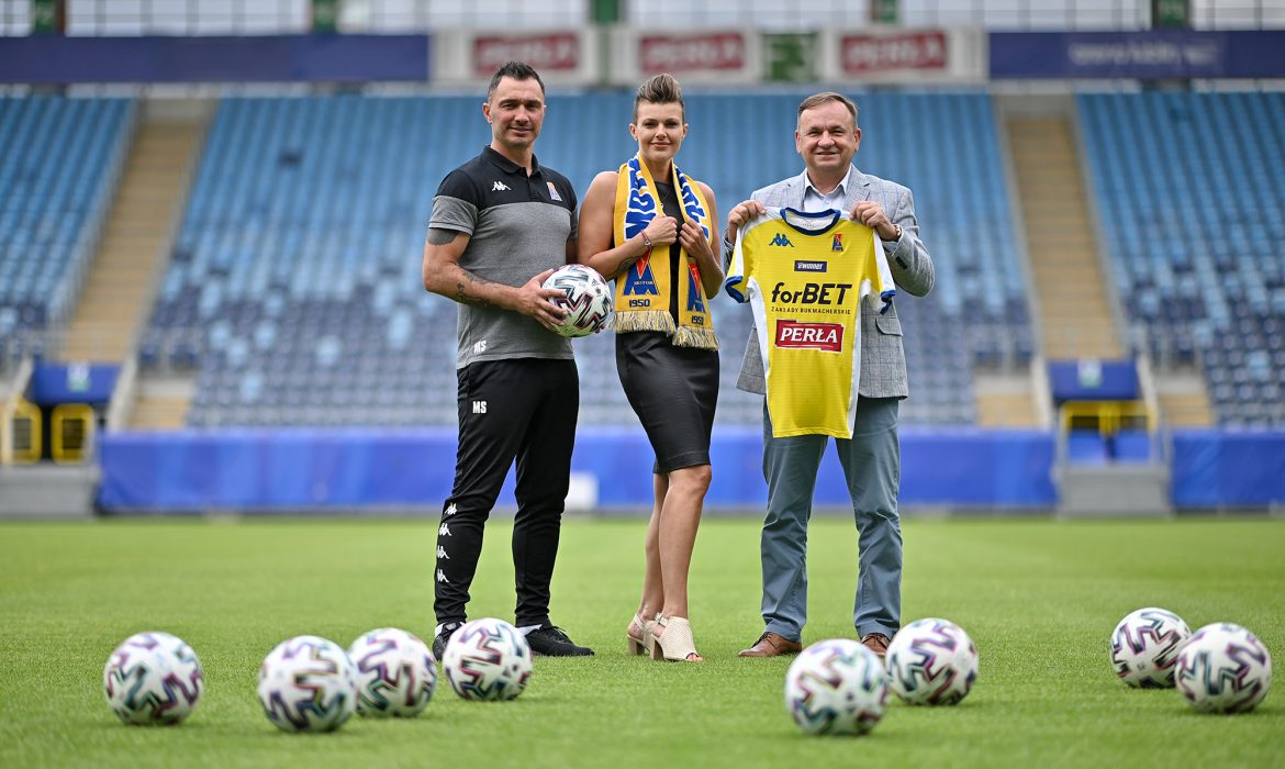 Perła nadal z Motorem