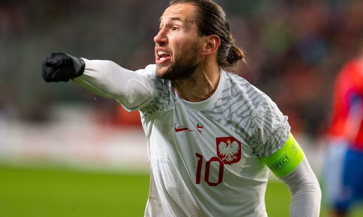 MŚ 2022: dlaczego sędziowie doliczają tyle minut? Dlaczego mecze Mundialu trwają tak długo?