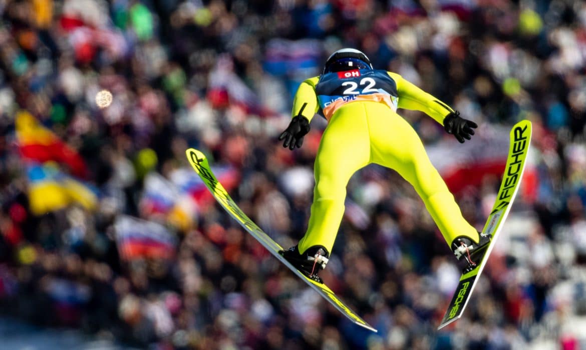 PŚ w Wiśle: gdzie oglądać Puchar Świata w skokach narciarskich? Transmisja, stream online za darmo