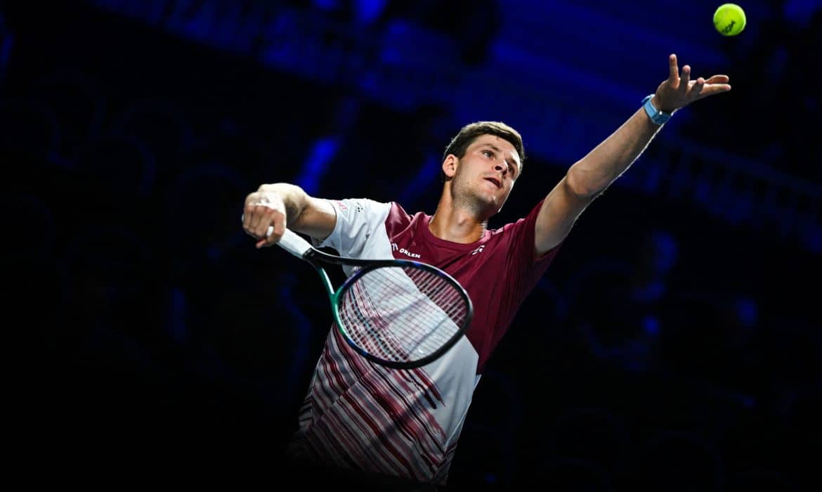 Hurkacz &ndash; Korda skr&oacute;t i wynik meczu (WIDEO)