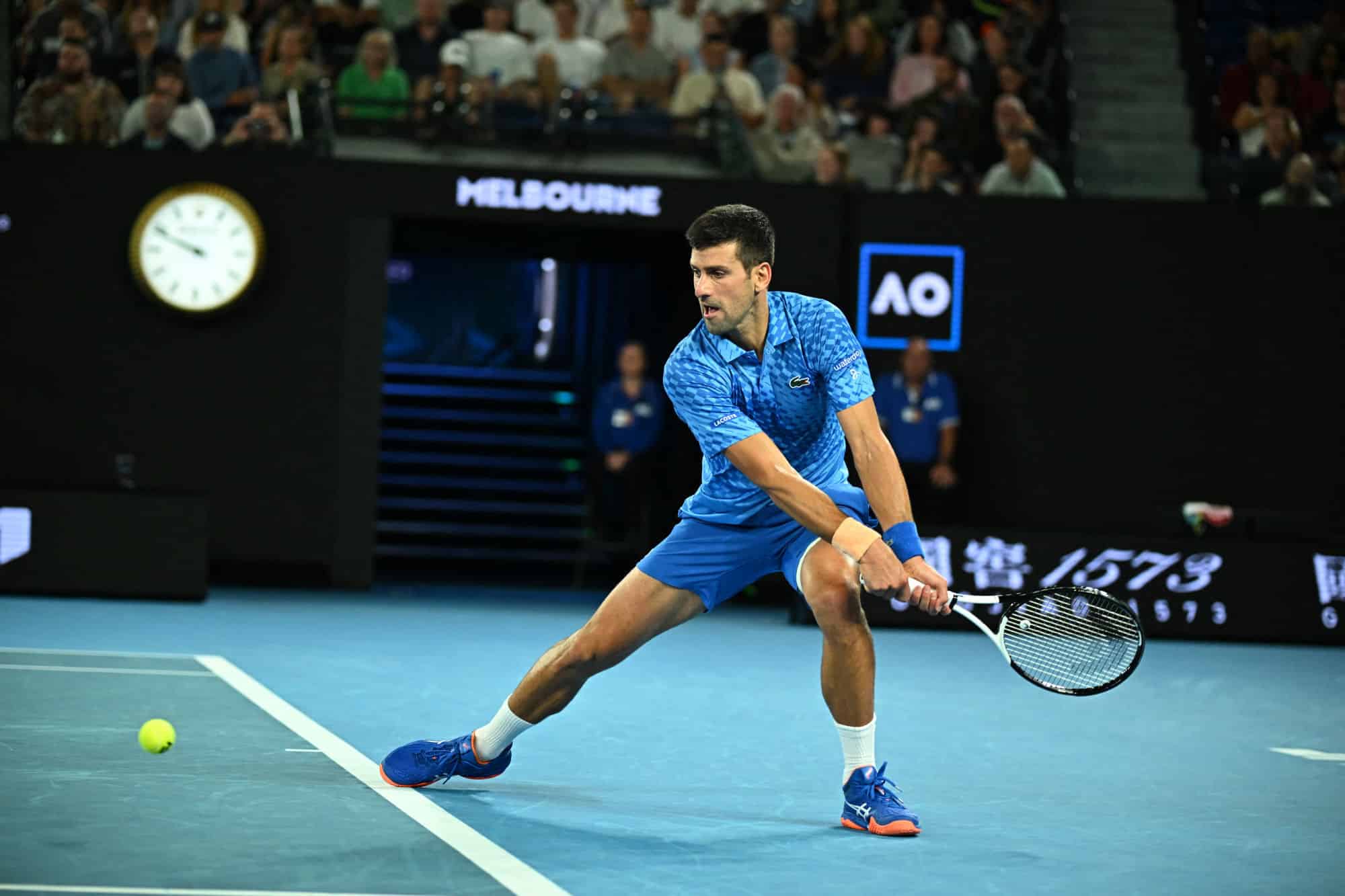 Djoković - De Minaur typy