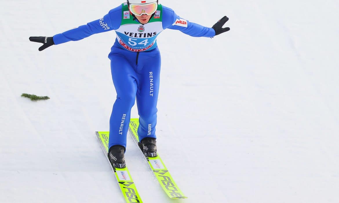 PŚ w Zakopanem: Kamil Stoch walczy z czasem. Czy zdąży?
