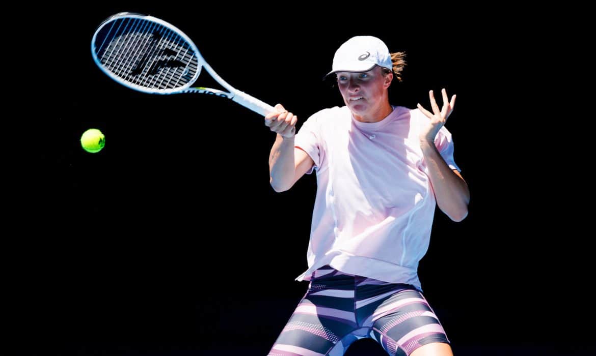 Kiedy gra Iga Świątek z Niemeier? O kt&oacute;rej godzinie, gdzie oglądać Australian Open 2023?