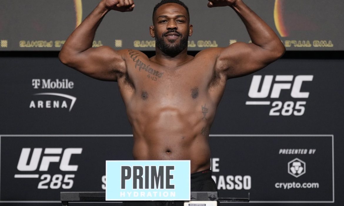 UFC 285 gdzie oglądać? Transmisja, stream online, kiedy i o kt&oacute;rej godzinie?