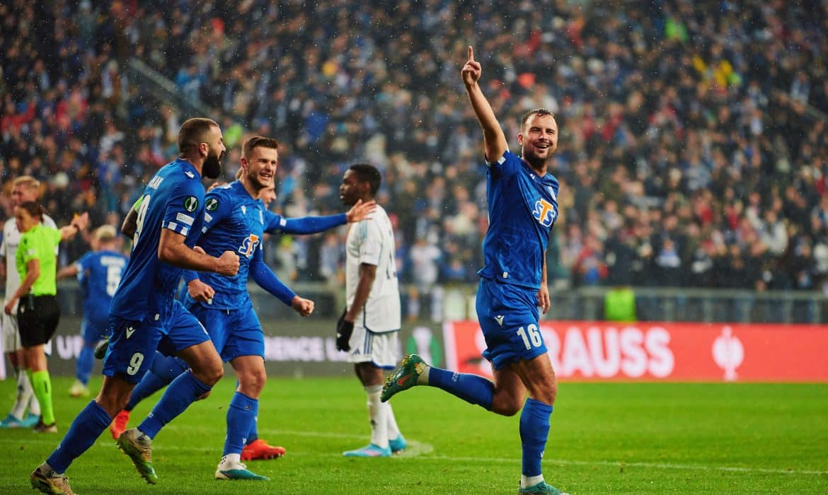 Lech &ndash; Djurgardens skr&oacute;t wideo, bramki i wynik meczu (2:0)