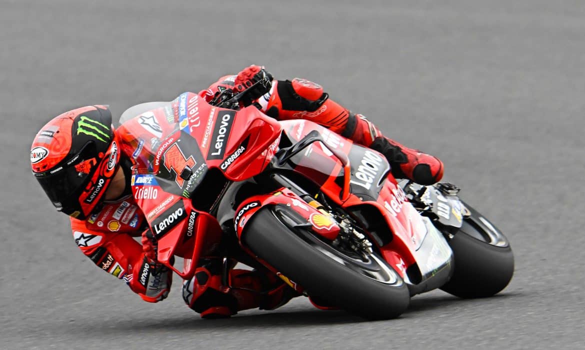 MotoGP wyniki sprintu: Brand Binder wygrał