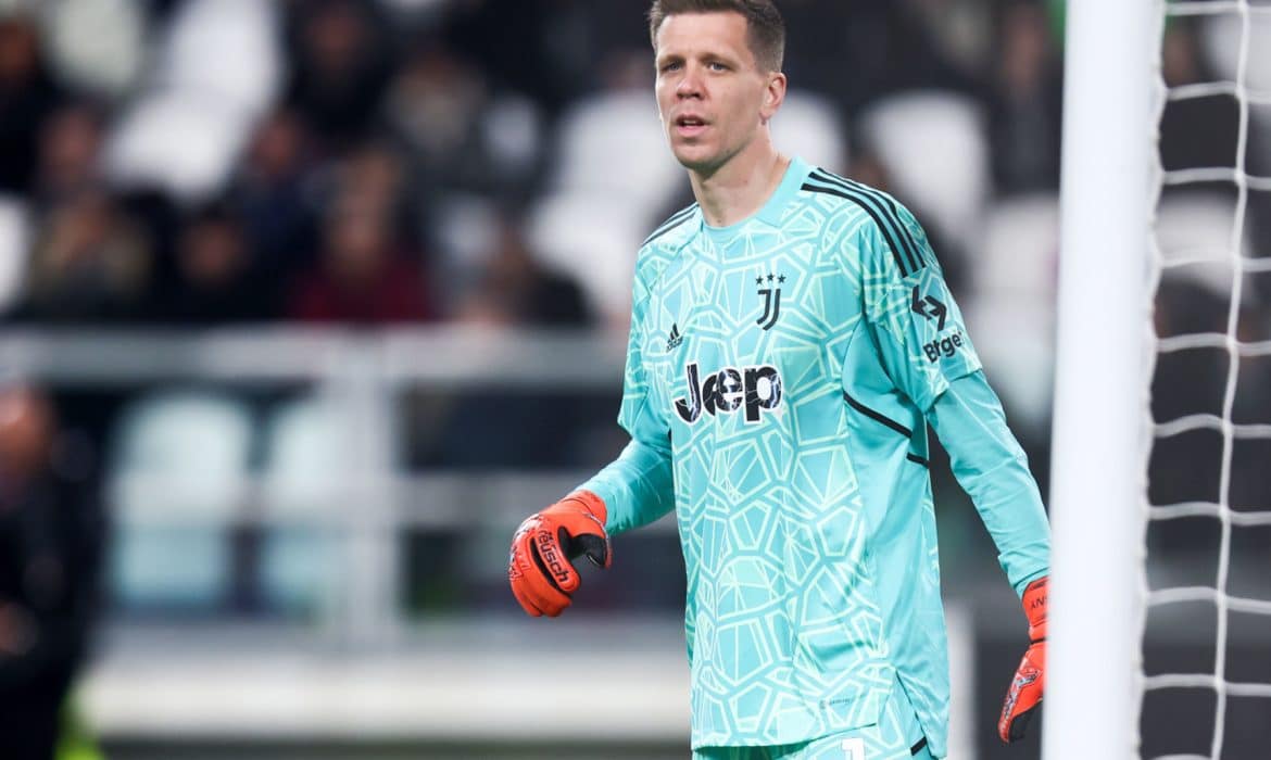 Kontuzja Wojciecha Szczęsnego. Zszedł już w pierwszej połowie