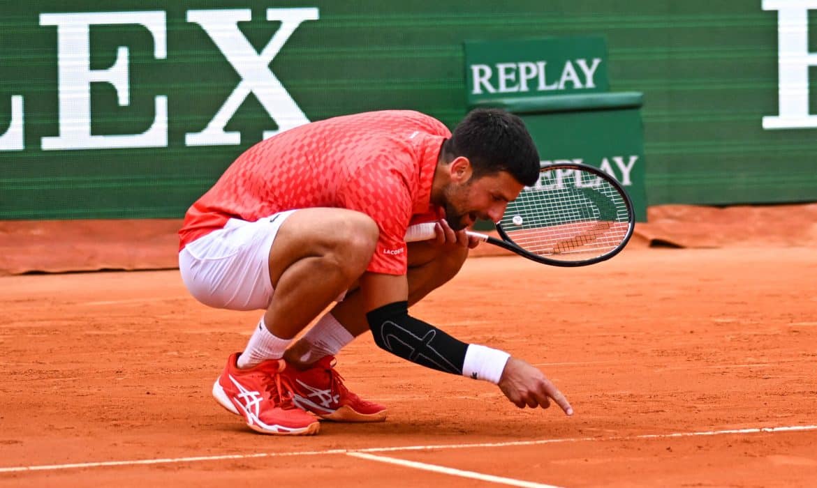 Novak Djoković kontuzjowany! Serb wycofuje się z ATP Madryt 2023