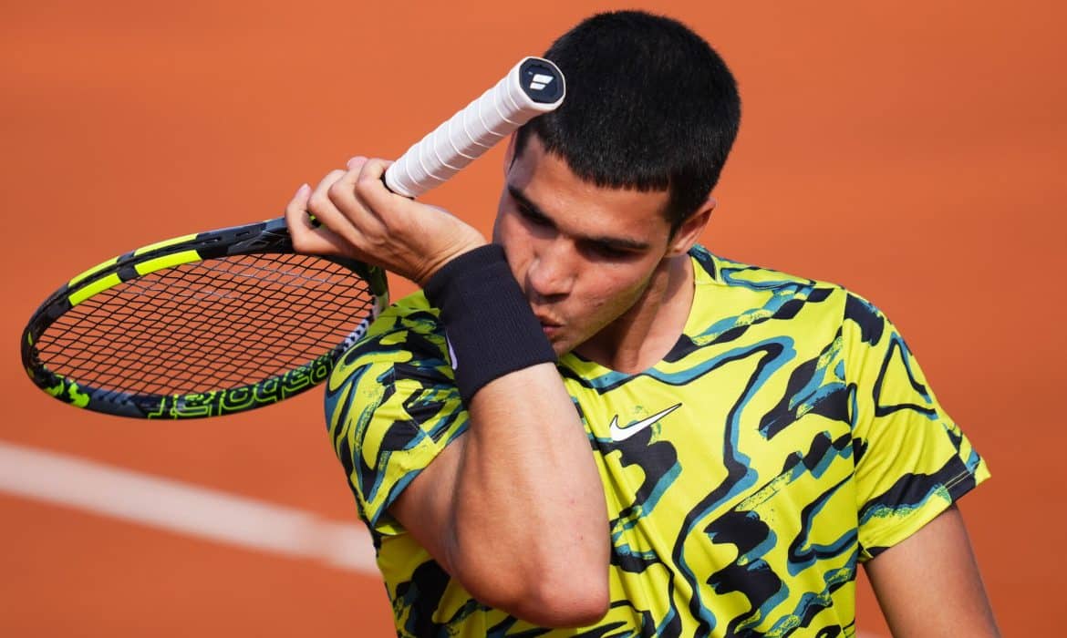 Alcaraz &ndash; Tsitsipas skr&oacute;t i wynik meczu (finał ATP Barcelona 2023)