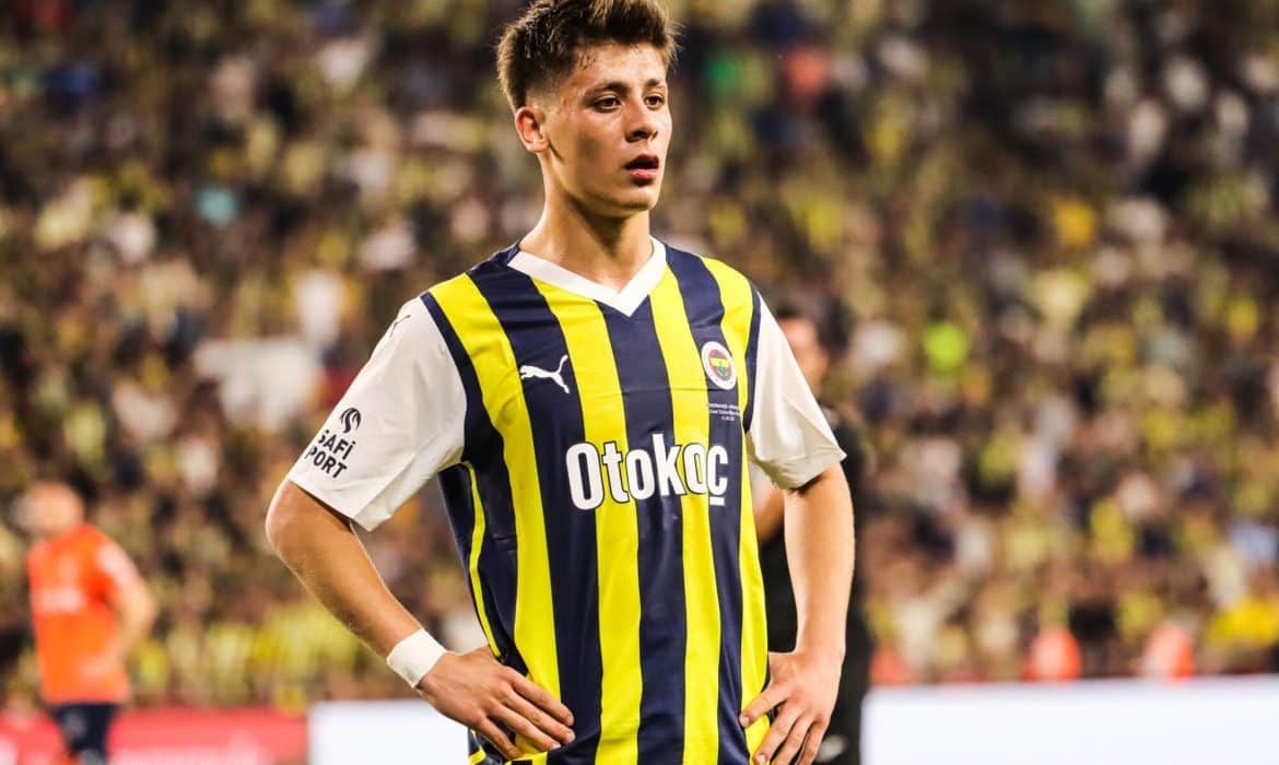 FC Barcelona walczy z Realem Madryt o turecką perłę. Gdzie trafi Arda G&uuml;ler?