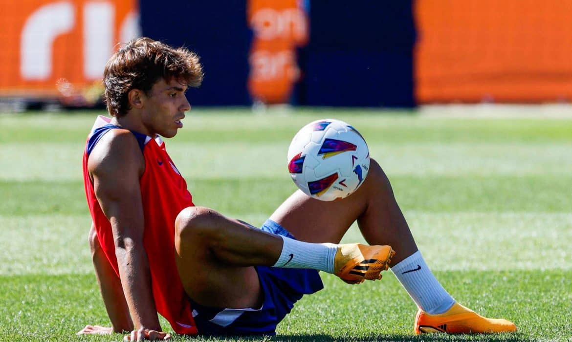 Jo&atilde;o F&eacute;lix może odejść z Atletico Madryt. Sensacyjna oferta dla Portugalczyka