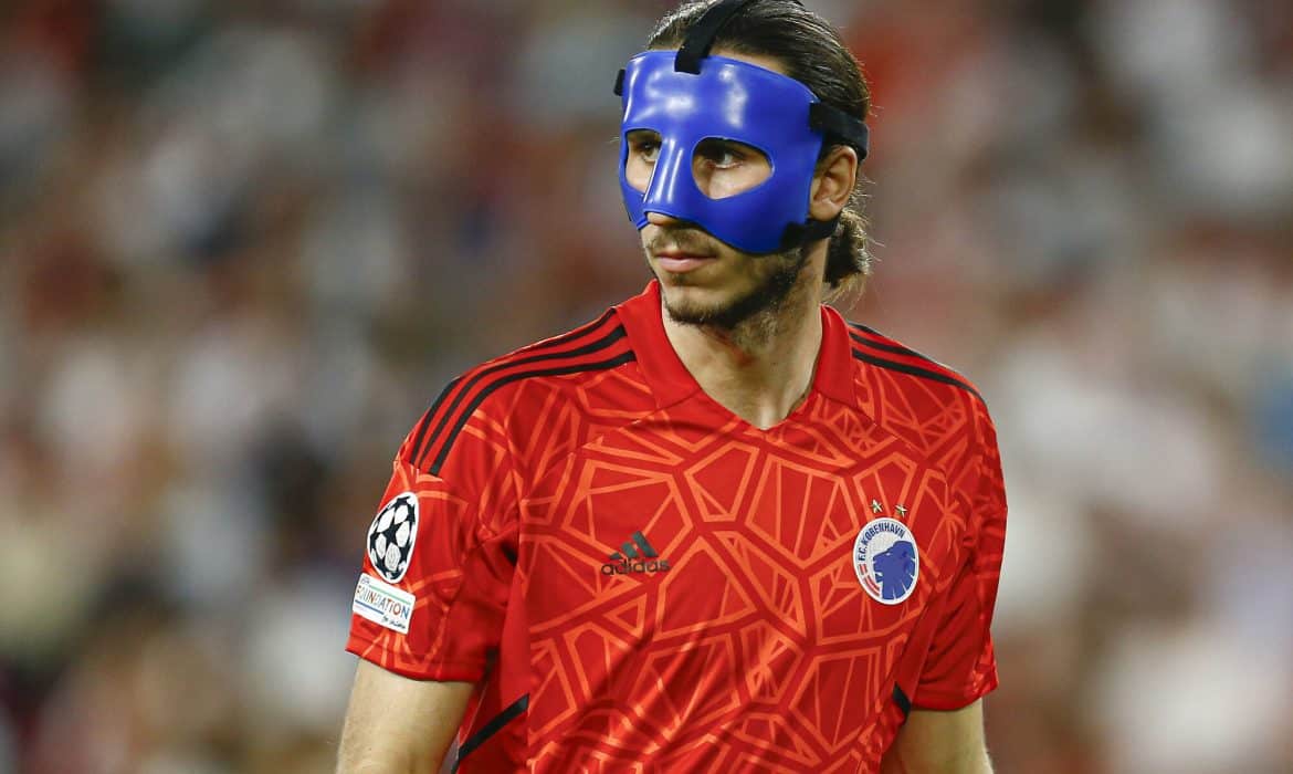 Kamil Grabara przejdzie do jednego z największych klub&oacute;w Europy?