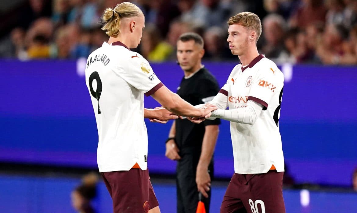 Borussia Dortmund chce piłkarza Manchesteru City. Pep Guardiola zabrał głos