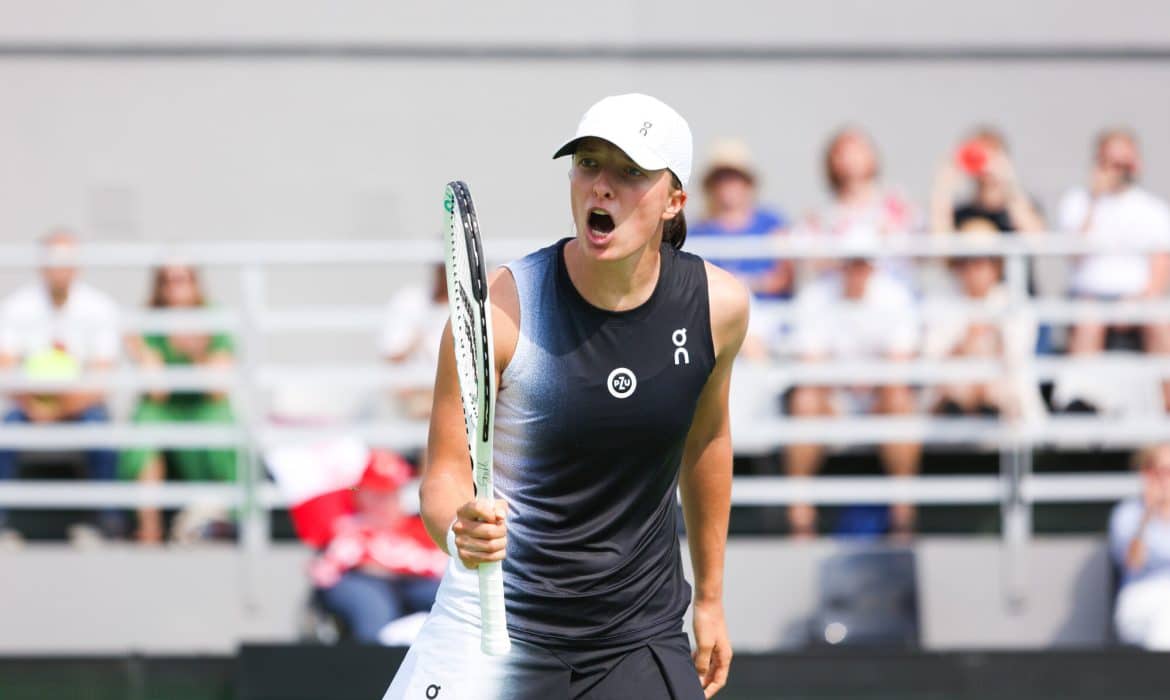 Świątek &ndash; Samsonowa transmisja. Gdzie oglądać finał WTA Pekin 2023?