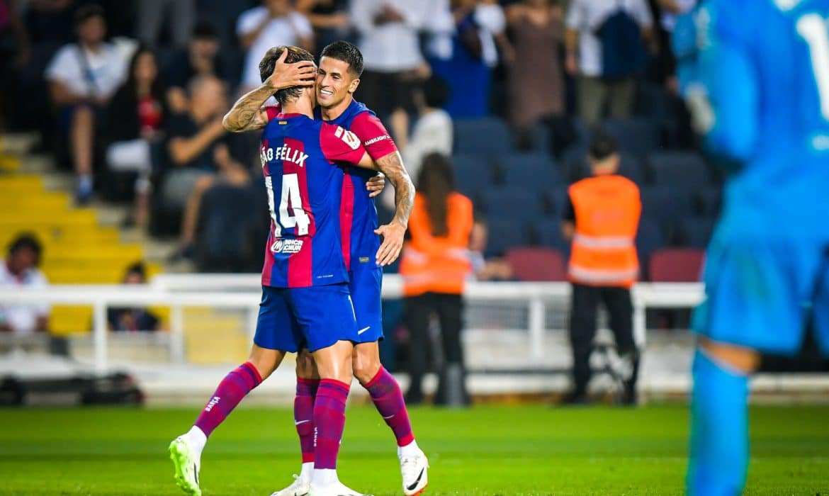 Jo&atilde;o F&eacute;lix zrezygnował ze sporych pieniędzy, aby trafić do FC Barcelony. Piłkarz potwierdza