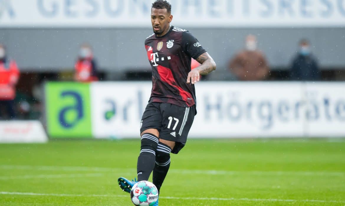 Jerome Boateng może wr&oacute;cić do Bayernu Monachium. Obie strony tego chcą