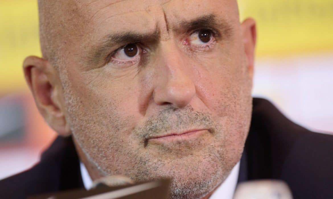 Michał Probierz zaskoczy i wystawi debiutanta w pierwszym składzie? Wiele na to wskazuje