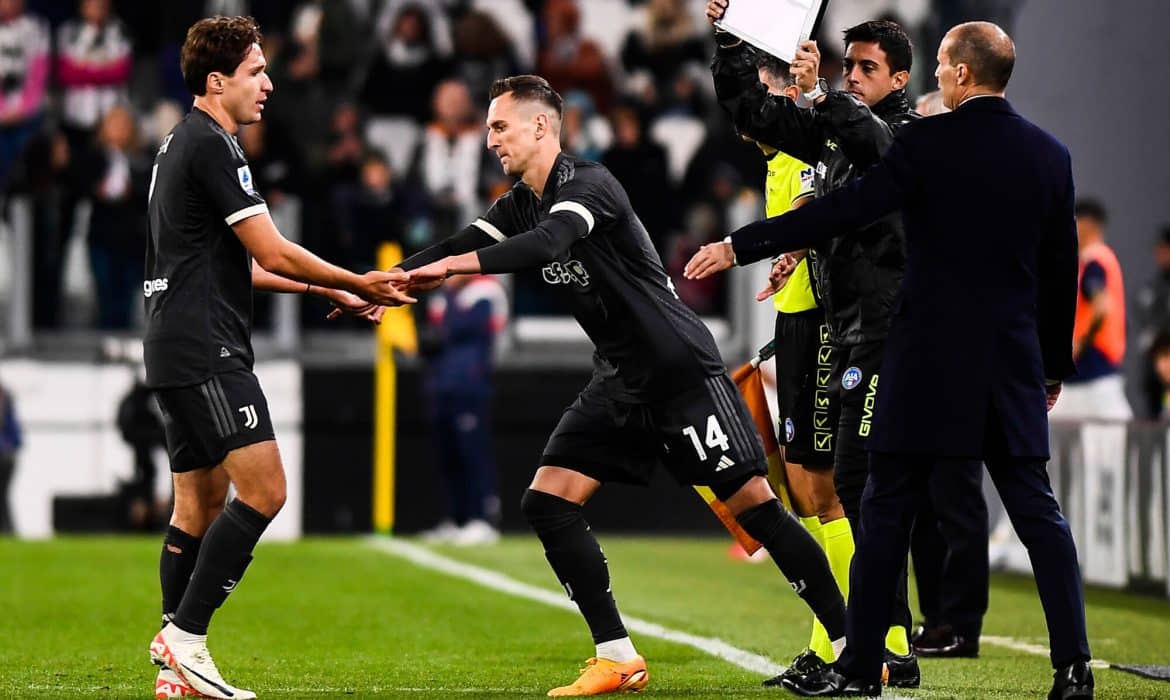 Arkadiusz Milik może mieć nowego konkurenta. Oto plan Juventusu