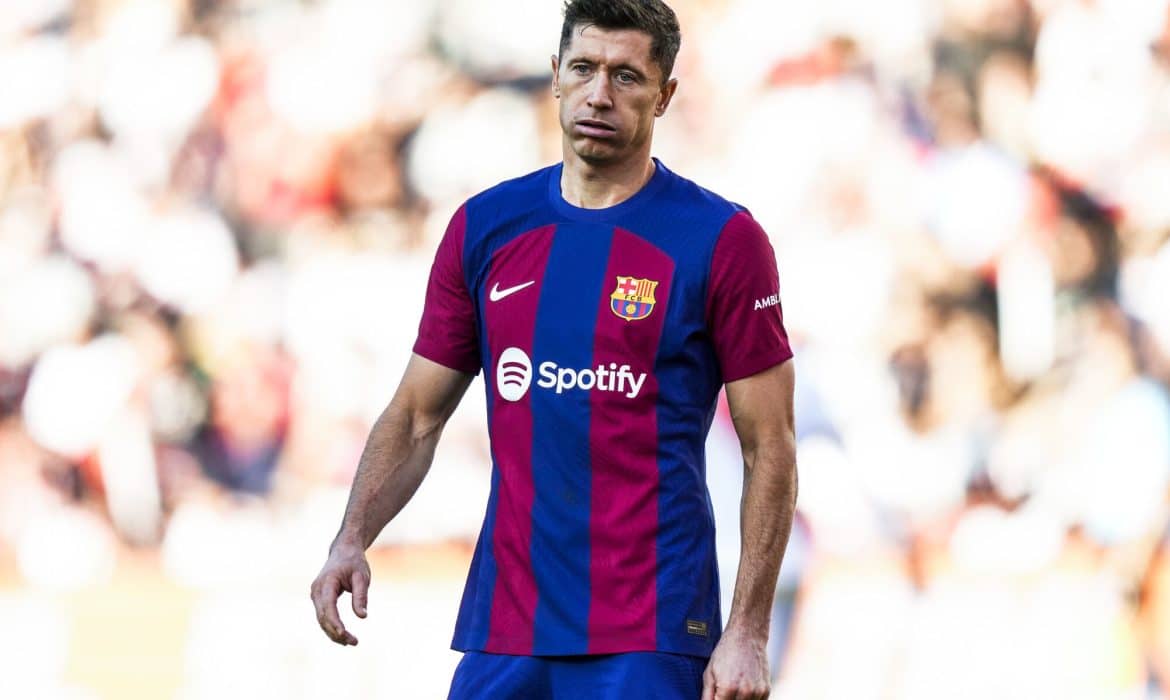 Robert Lewandowski chciał zagrać w Lidze Mistrz&oacute;w. Tak zareagował na brak powołania