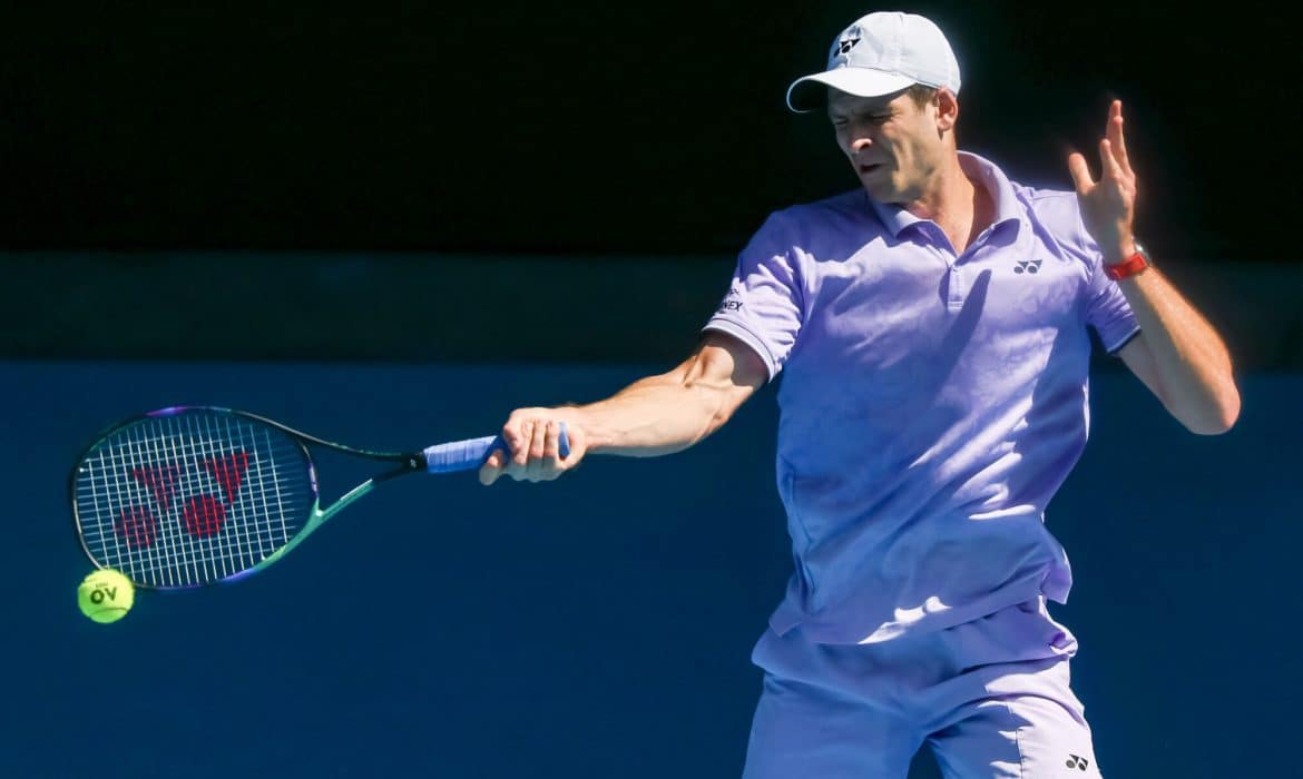 Ile zarobił Hubert Hurkacz w Australian Open 2024?