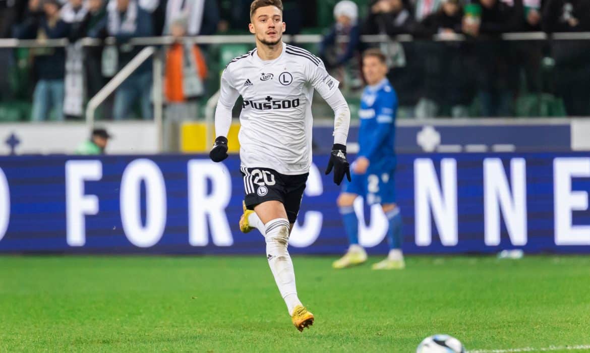 Legia Warszawa straci ważnego piłkarza? Klub może zarobić fortunę