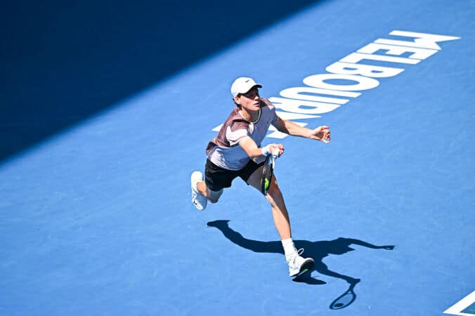 Sinner &ndash; Miedwiediew transmisja. Gdzie oglądać finał Australian Open 2024?