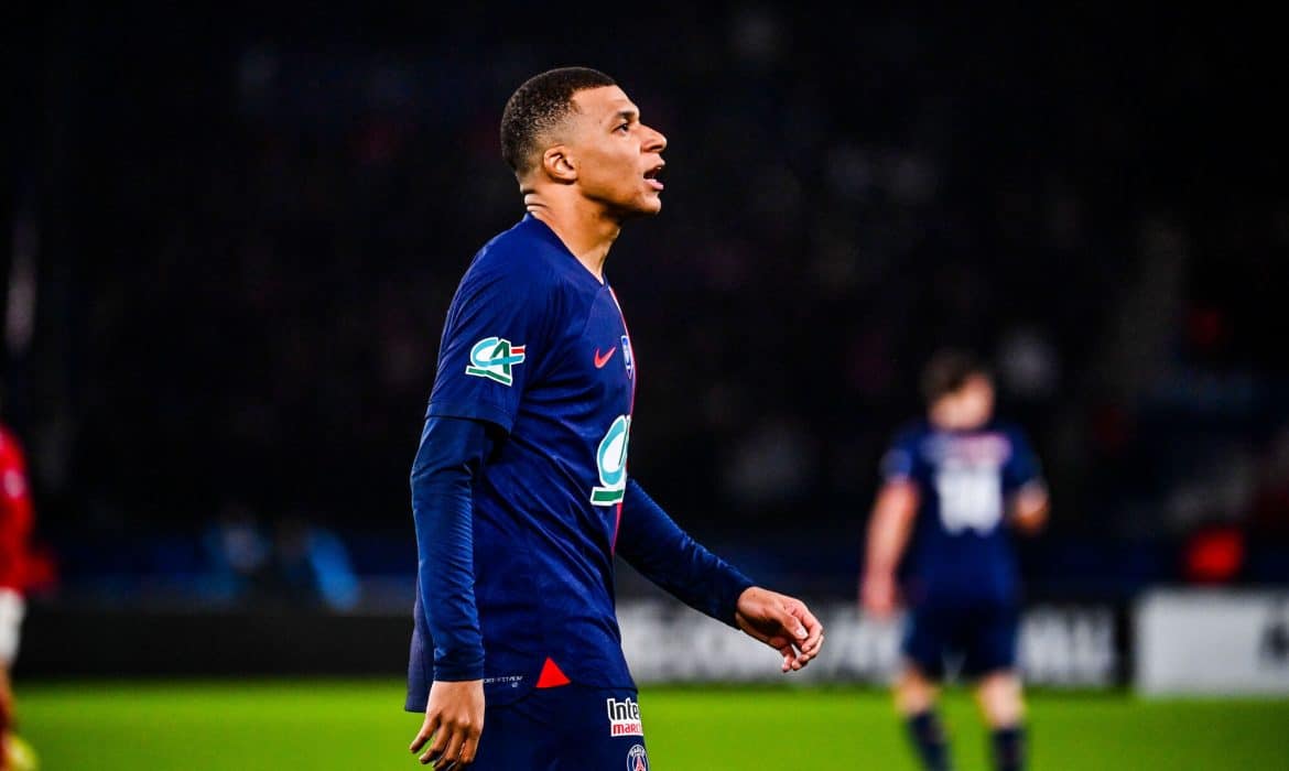 Kylian Mbappe otrzyma nową ofertę kontraktu. Na stole gigantyczne pieniądze!