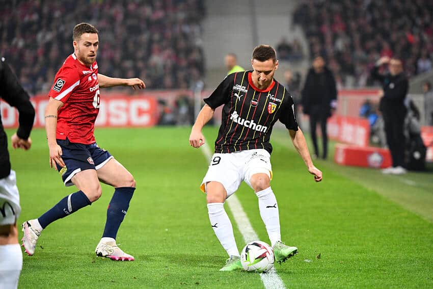 Przemysław Frankowski zawalił gola. Ależ błąd Polaka w hicie!