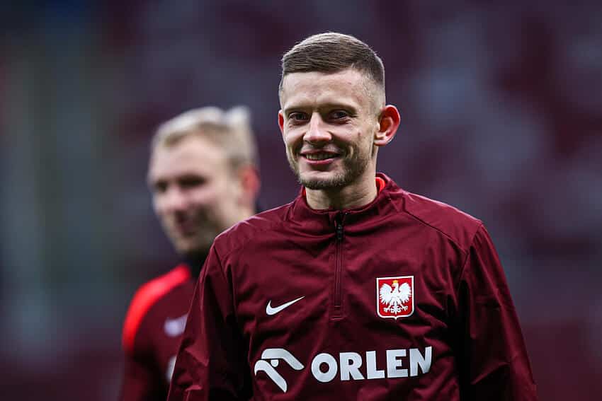 Sebastian Szymański odejdzie za 30 mln euro? Trzy kluby wchodzą w grę