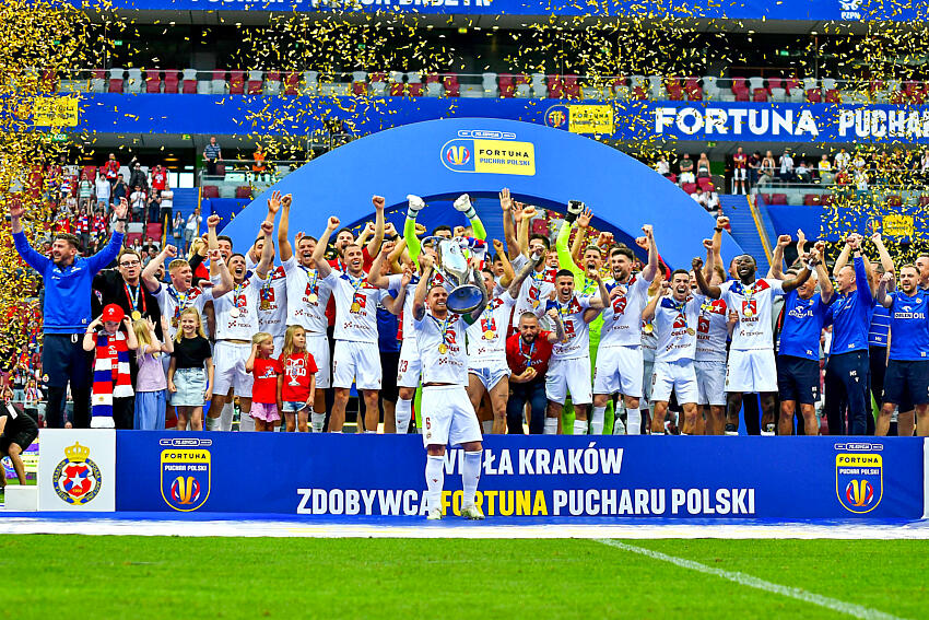 Ile zarobiła Wisła Krak&oacute;w za zdobycie Pucharu Polski? Kwota robi wrażenie