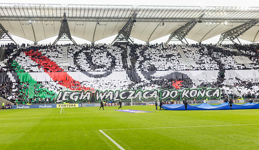 Legia Warszawa zostanie ukarana? Może stracić milion złotych!
