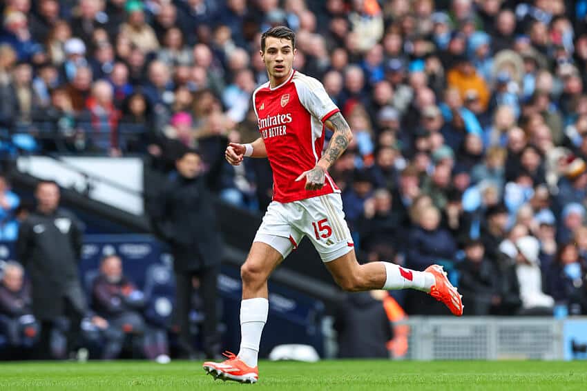 Jakub Kiwior zn&oacute;w łączony z AC Milanem. Polak zmieni klub?