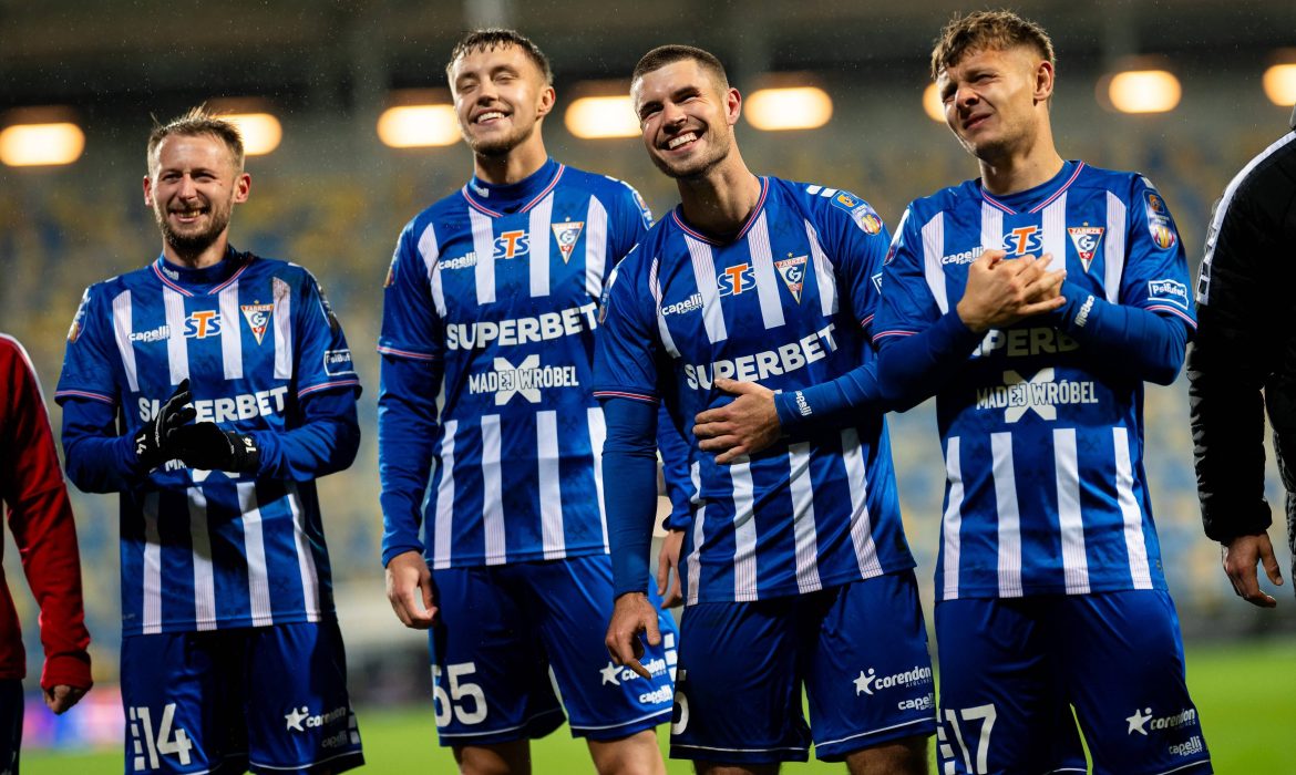 Typy dnia &ndash; Ekstraklasa (niedziela, 2 listopada 2025): analiza, mecze i kursy bukmacherskie