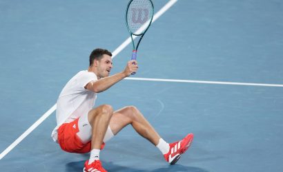 Niesamowite zagranie Hurkacza! Szansa na prestiżowy tytuł