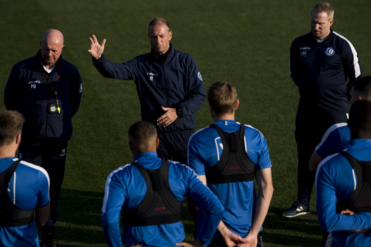 Arsenal zatrudnił trener aut&oacute;w!