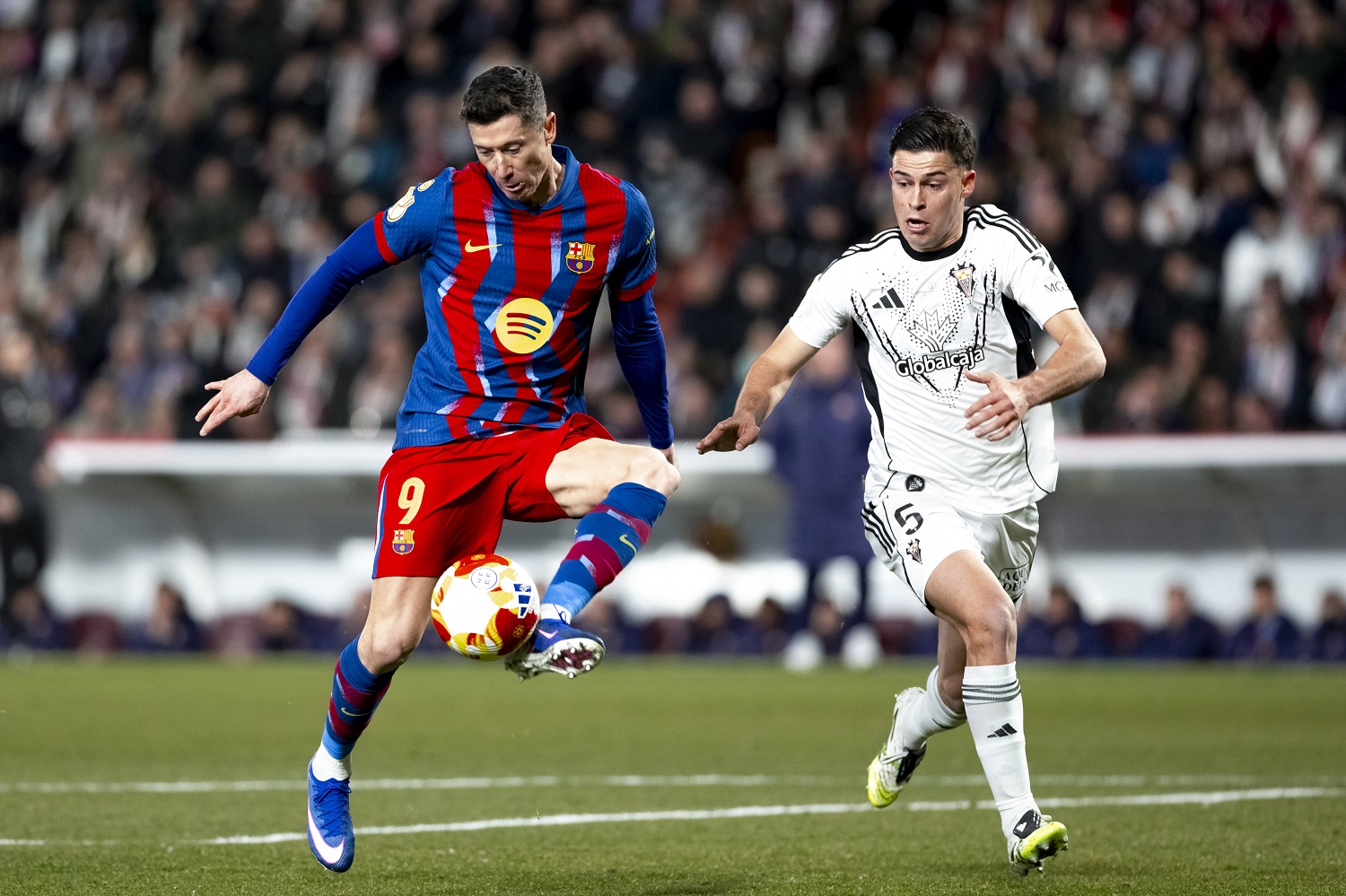 Słaby występ Lewandowskiego w pucharze. Powszechna krytyka