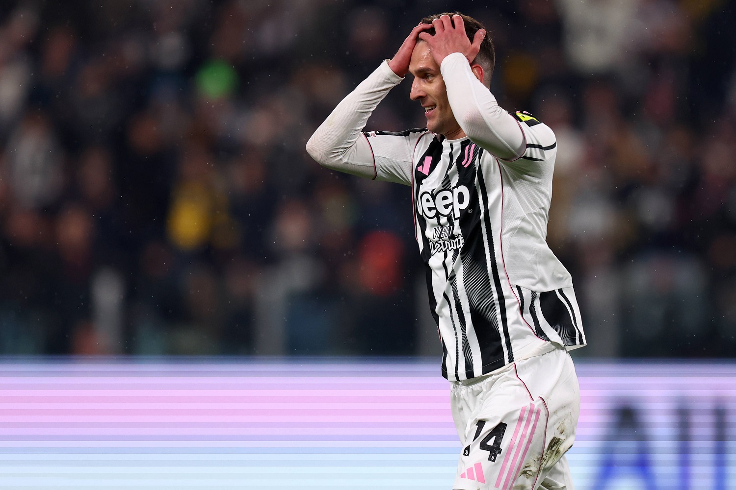 Powr&oacute;t Milika po koszmarze. Dwa lata walki